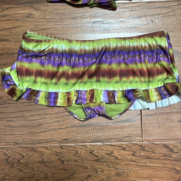 Bisou Bisou S/M Swimsuit - Picture 2 of 5